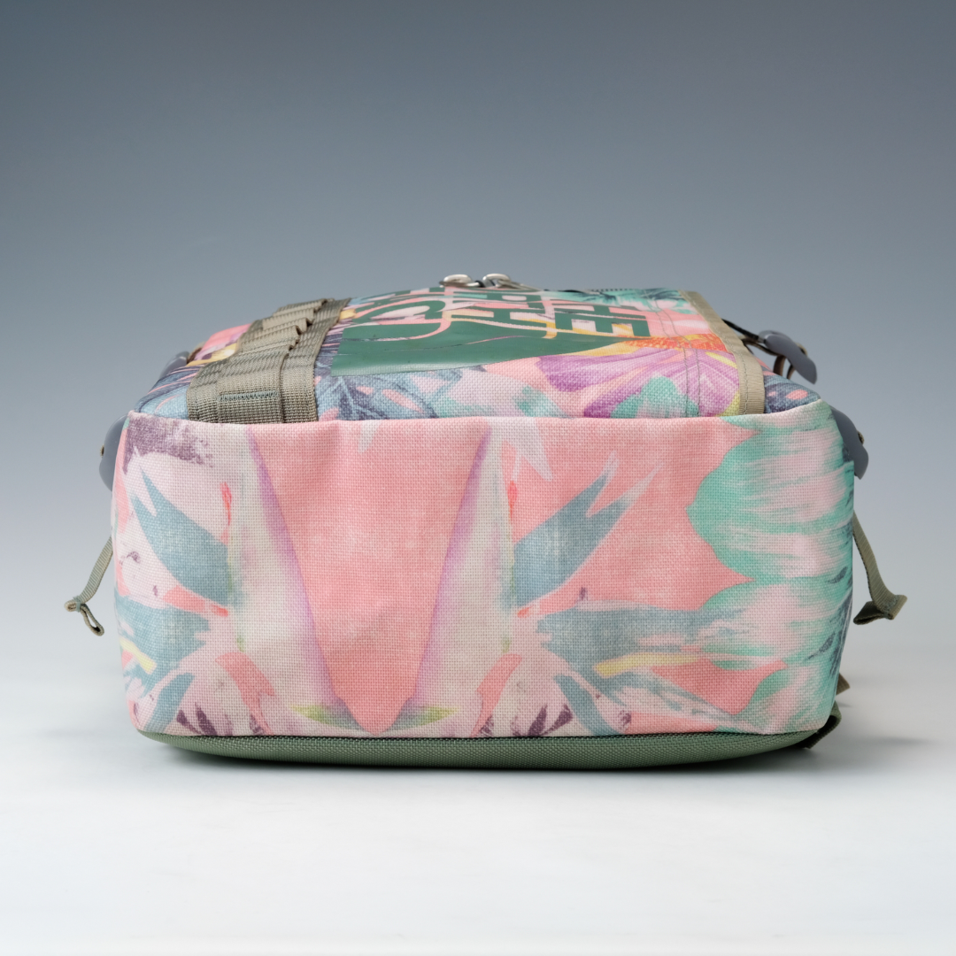 【良品】ノースフェイス キッズ ヒューズボックス ピンク リュック 廃盤　大人気 THE NORTH FACE - 【良品】ノースフェイス キッズ ヒューズ