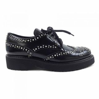 PRADA - プラダ 新品同様 トライアングルロゴ エナメルリボン