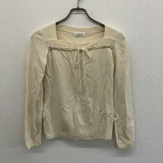 【a.v.v. MIKHEL KLEIN PARIS】アーヴェヴェ　クリーム系　42　長袖ニット　無地　シンプル　トップス(ニット/セーター)