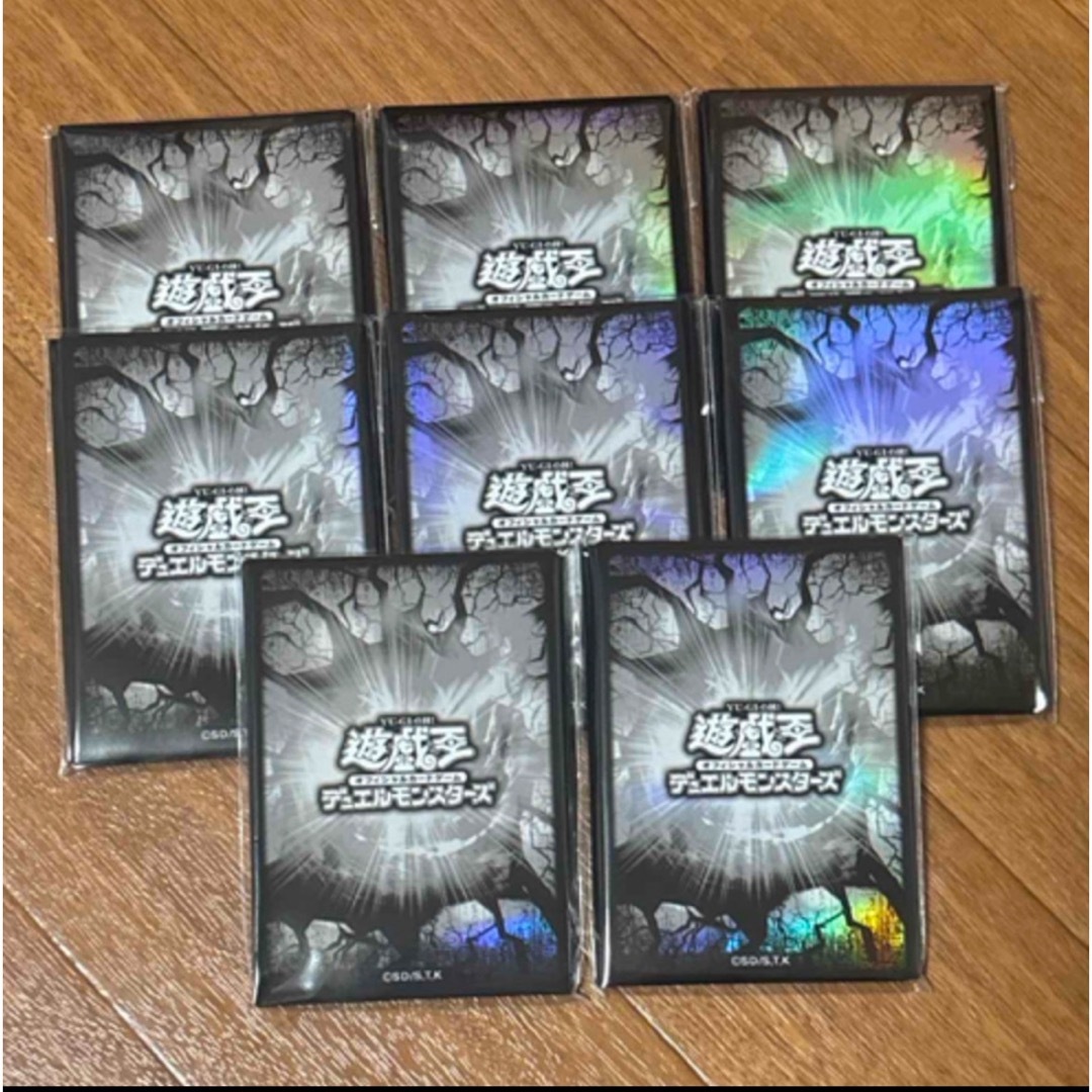 遊戯王(ユウギオウ)の遊戯王の日 スリーブ白 未開封 20枚入り×8パック エンタメ/ホビーのトレーディングカード(カードサプライ/アクセサリ)の商品写真