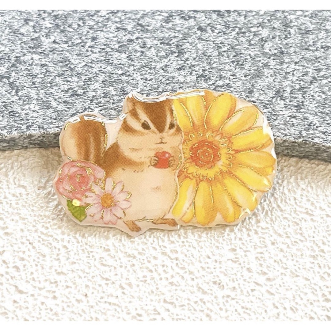 リス シマリス ブローチ チャーム ヘアゴム ピンバッジ レジン