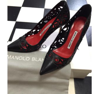 マノロブラニク(MANOLO BLAHNIK)の今週GW SALE  MANOLO BLAHNIK カットレザーパンプス 美品(ハイヒール/パンプス)