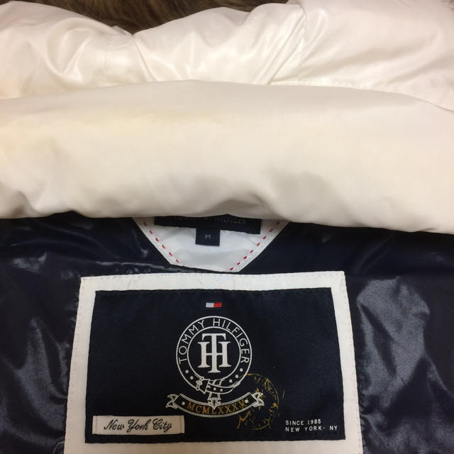 TOMMY HILFIGER(トミーヒルフィガー)のTOMMY HILFIGER ダウンベスト レディースのジャケット/アウター(ダウンベスト)の商品写真