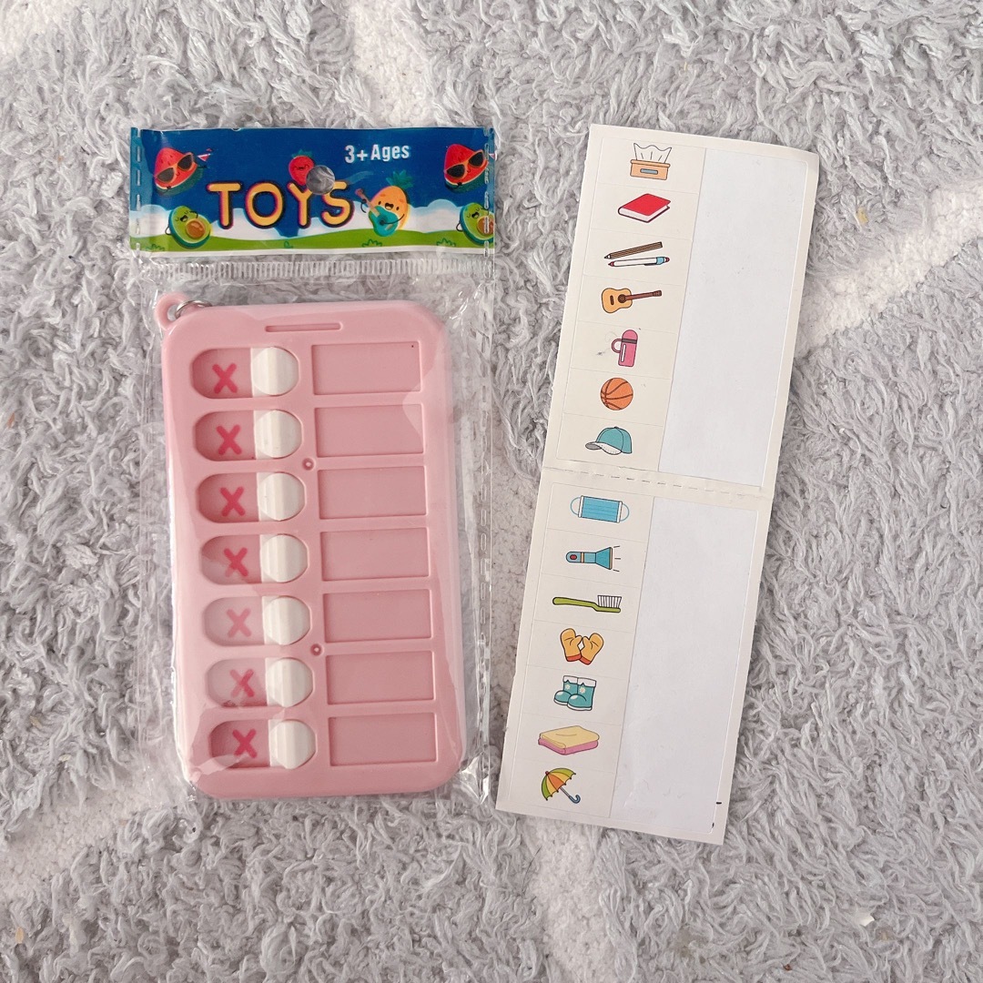忘れ物チェッカー セルフチェッカー やることリスト 忘れ物防止 キッズ/ベビー/マタニティのキッズ/ベビー/マタニティ その他(その他)の商品写真