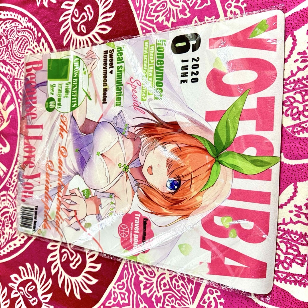 五等分の花嫁 中野四葉 四葉 雑誌風 混沌の女神様 プレイマット エンタメ/ホビーのトレーディングカード(カードサプライ/アクセサリ)の商品写真
