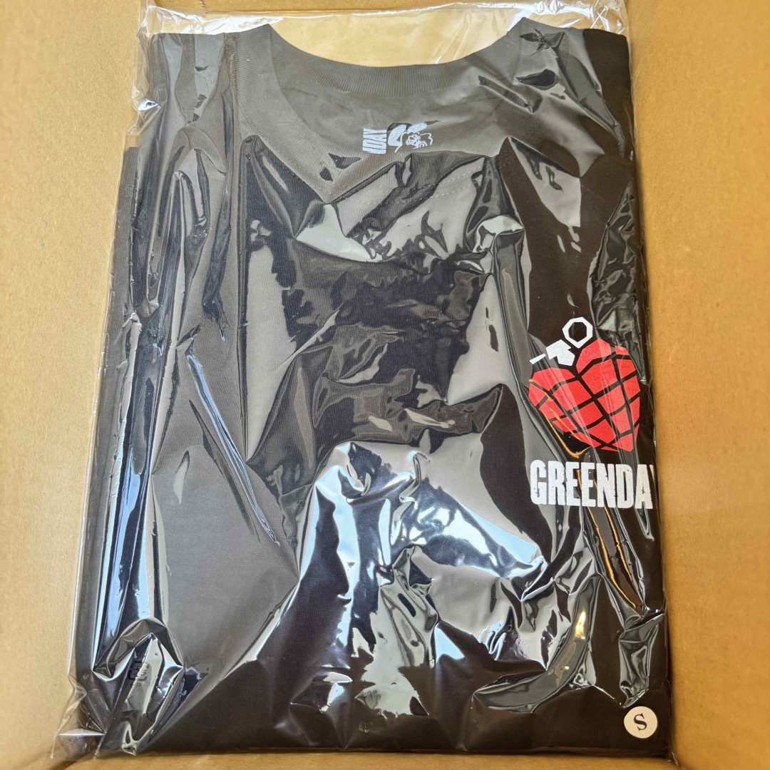 新品 Black GREEN DAY VERDY 2025 コラボTシャツ S メンズのトップス(Tシャツ/カットソー(半袖/袖なし))の商品写真