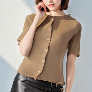 レトロガール(RETRO GIRL)のRETRO GIRL 5分袖　ニットトップス　ベージュ　レディース　Mサイズ(ニット/セーター)