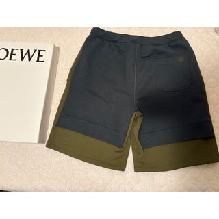 LOEWE レザーショートパンツ | ゴールドトーン | FARFETCH JP