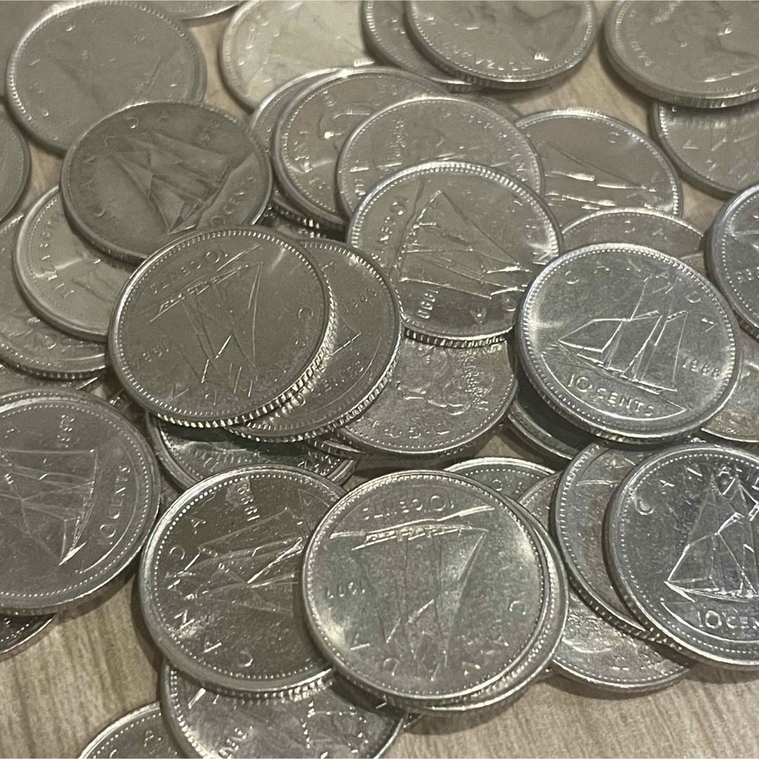 海外コイン 10セント硬貨 ランダム25枚セット エンタメ/ホビーの美術品/アンティーク(貨幣)の商品写真