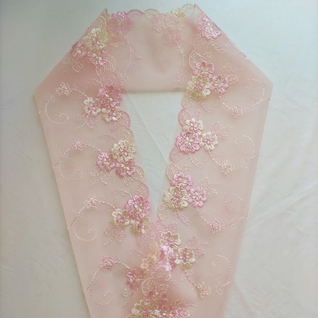 No.93 半衿 レース ハンドメイド半襟 桃色ピンクの花柄 レディースの水着/浴衣(和装小物)の商品写真