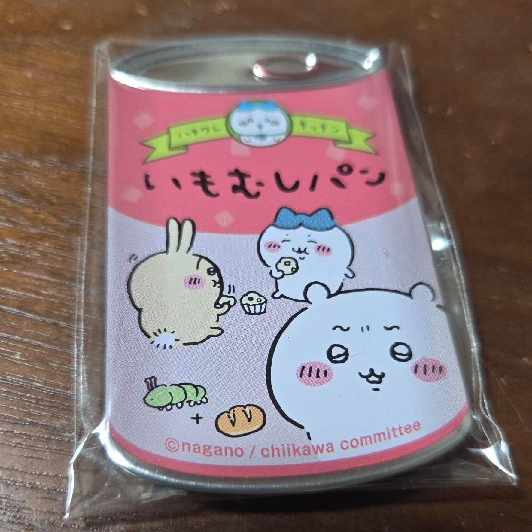 ちいかわ(チイカワ)の【即日発送】ちいかわハチワレうさぎ mitamemo 缶バッジいもむしパン未開封 エンタメ/ホビーのアニメグッズ(バッジ/ピンバッジ)の商品写真