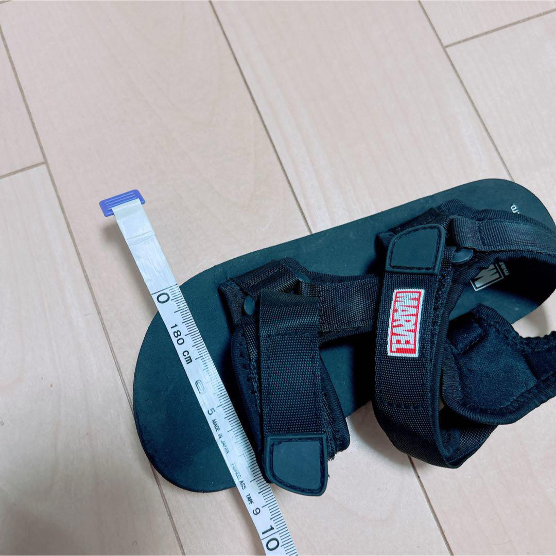 ②☘19cm MARVEL 西松屋 サンダル 夏 海 プール ブラック 子供用 キッズ/ベビー/マタニティのキッズ靴/シューズ(15cm~)(サンダル)の商品写真