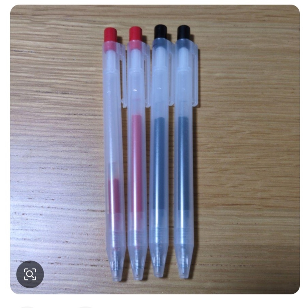 MUJI (無印良品)(ムジルシリョウヒン)のさらさら描けるゲルインキボールペン ノック式 0.5 インテリア/住まい/日用品の文房具(ペン/マーカー)の商品写真