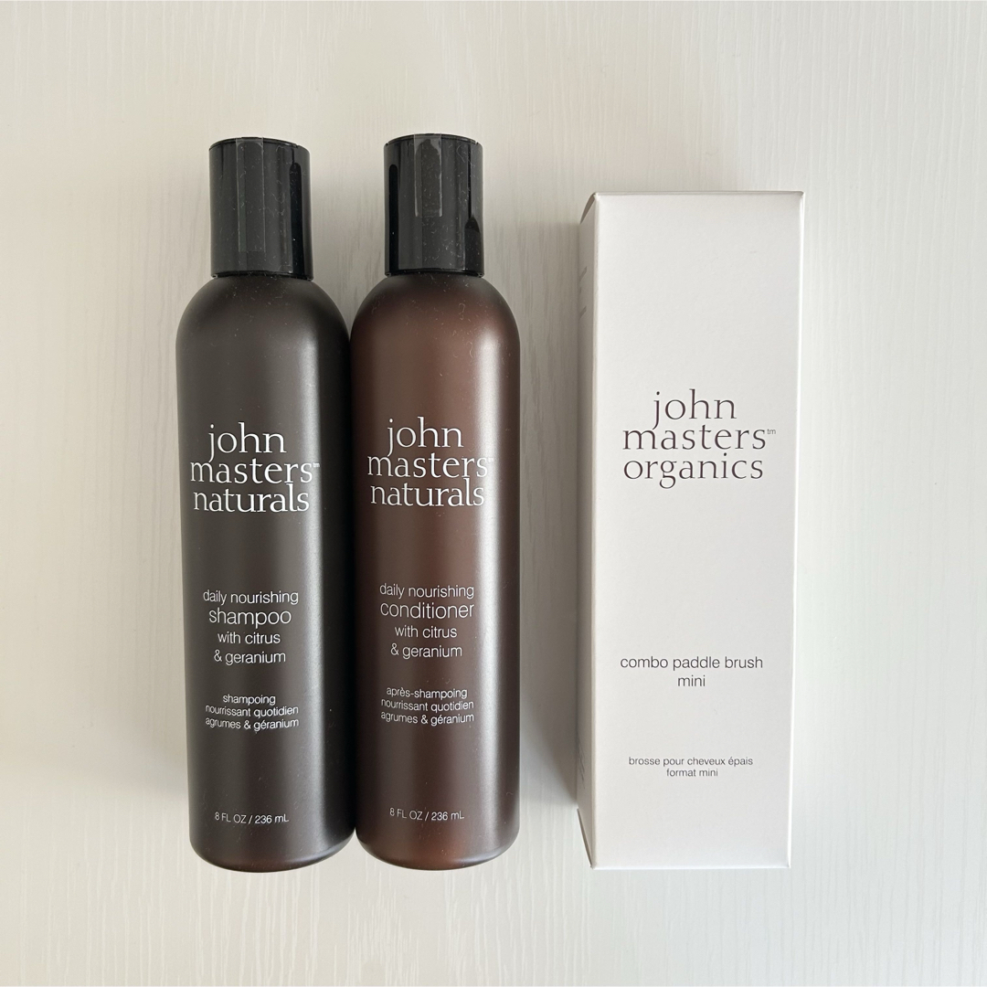 John Masters Organics(ジョンマスターオーガニック)のジョンマスター シャンプー コンディショナー ミニブラシ コスメ/美容のヘアケア/スタイリング(シャンプー/コンディショナーセット)の商品写真