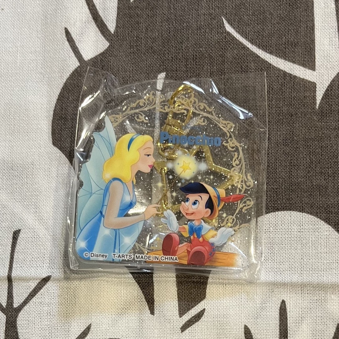 T-ARTS(タカラトミーアーツ)のディズニー　シャイニーピクシーダスト　アクリルキーホルダー エンタメ/ホビーのおもちゃ/ぬいぐるみ(キャラクターグッズ)の商品写真