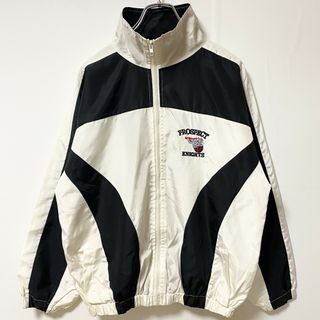 古着 used　PROSPECT KNIGHTS　長袖刺繍ハイネックナイロンジャケット　ライトアウター　バスケットボール　ホワイト(ナイロンジャケット)