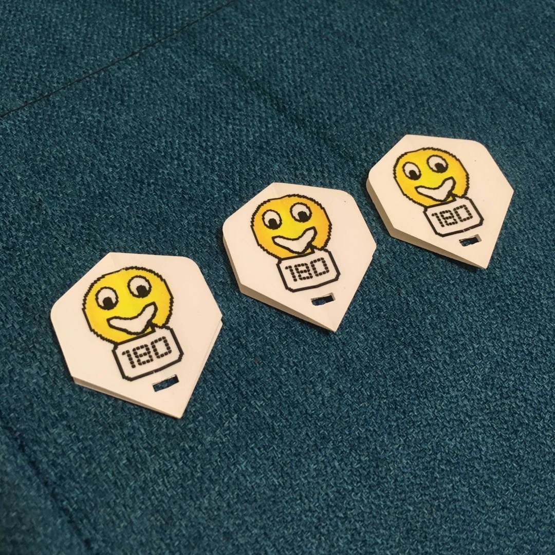 【新品・未使用】ダーツ フライト エンタメ/ホビーのテーブルゲーム/ホビー(ダーツ)の商品写真