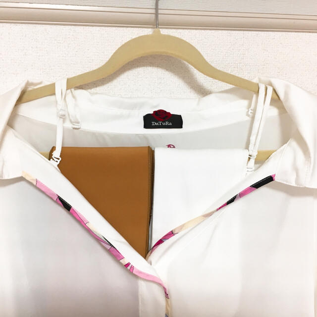 DaTuRa(ダチュラ)のDaTURA エロシャツ ホワイト 白 リボンベルト セット 美品 レディースのワンピース(ミニワンピース)の商品写真