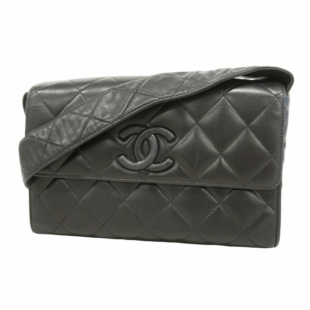 CHANEL - 【5ec2978】シャネル ショルダーバッグ マトラッセ ブラック ゴールド金具【中古】レディース