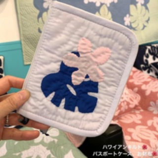 パスポート♡トラベルポーチ♡小物入れ♡WHモン♡ハワイアンキルト(ポーチ)