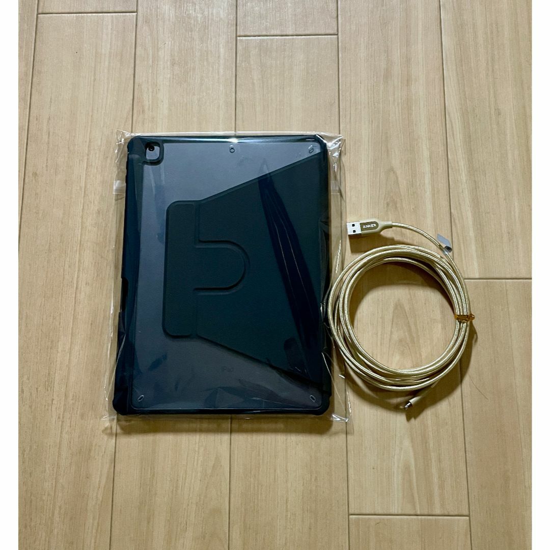 Apple - Apple iPad Air 本体 充電ケーブル 360°回転 カバー付き