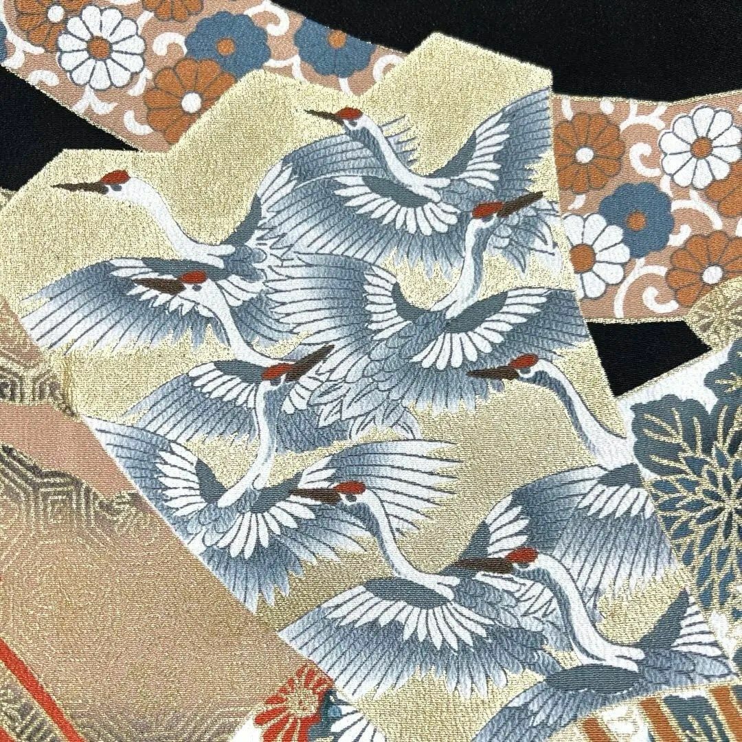 結婚祝い 未着用 黒留袖 仮絵羽 五つ紋 金彩 扇 鶴 花模様 亀甲 着物 043a d 着物・浴衣