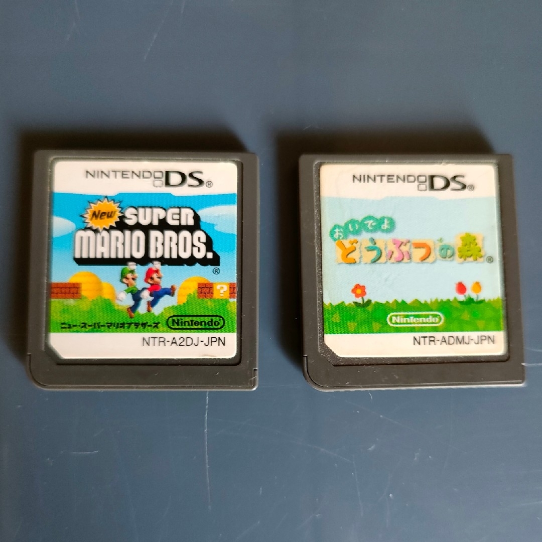 ニンテンドーDSソフト おいでよどうぶつの森、Newスーパーマリオブラザーズ エンタメ/ホビーのゲームソフト/ゲーム機本体(携帯用ゲームソフト)の商品写真
