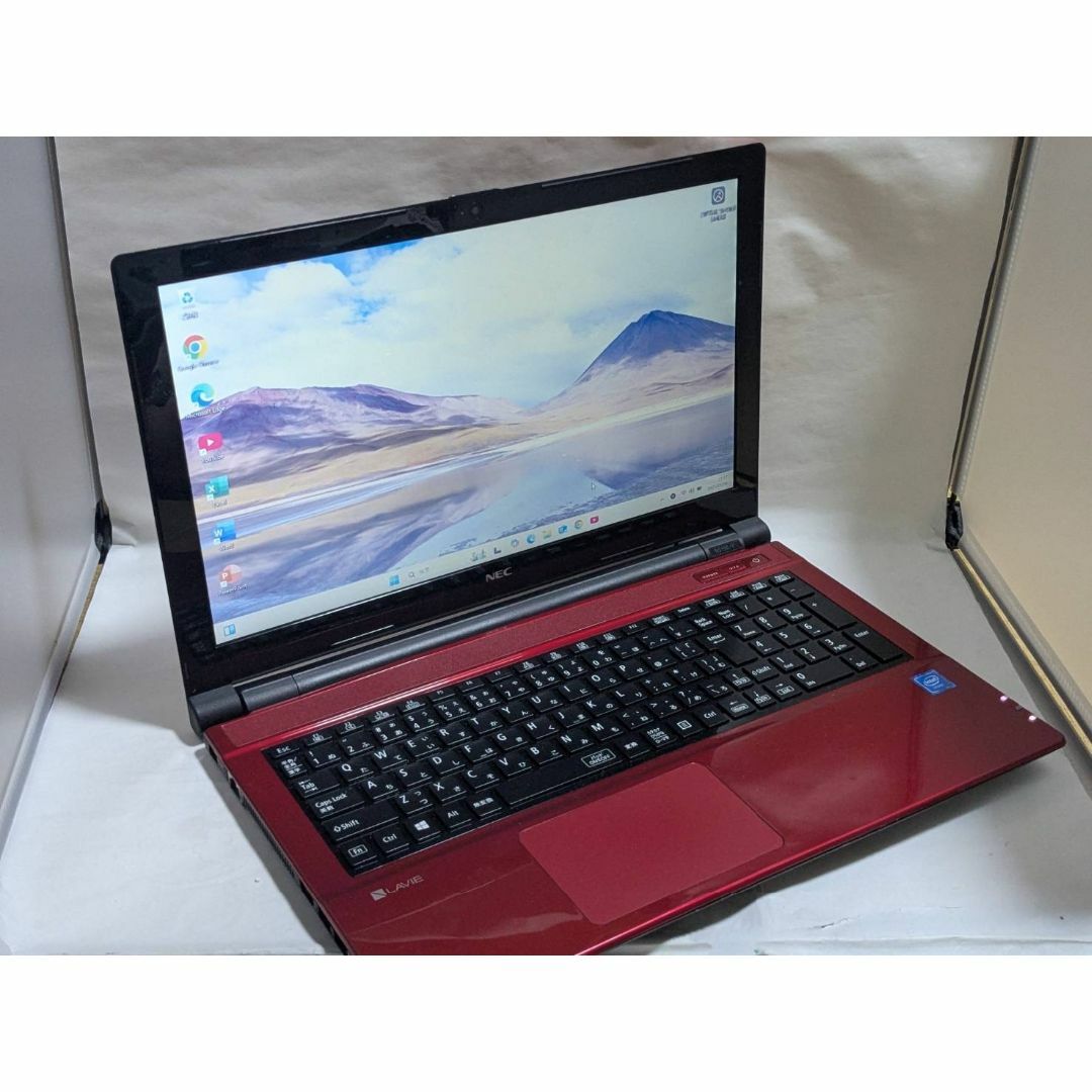 NEC - NEC Lavie NS150BAR 美品赤 SSD WIN11 Officeの通販 by NEC - NEC Lavie NS150BAR 美品赤 SSD WIN11 Officeの通販 by