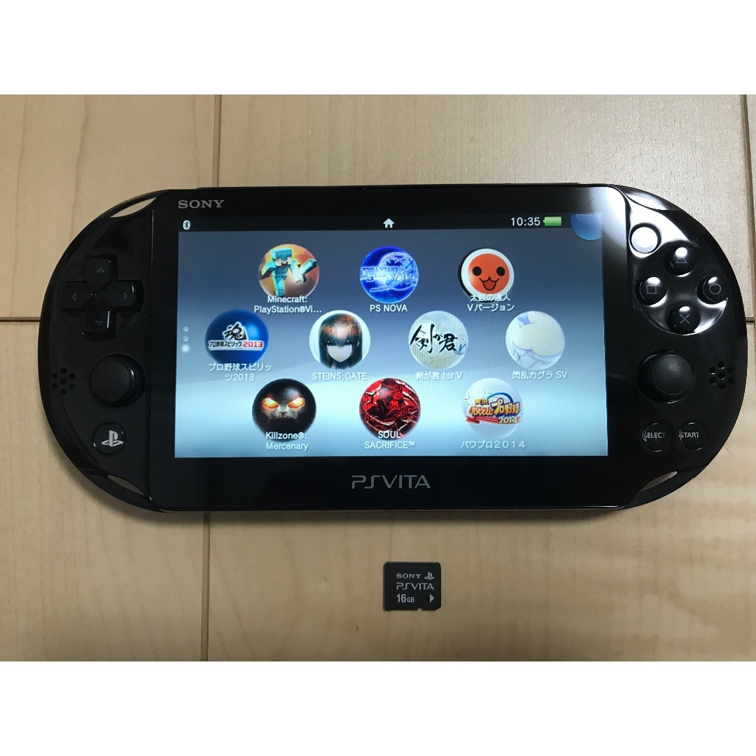 PlayStation Vita(プレイステーションヴィータ)の✨PSVITA PCH-2000本体＋ソフト10本セット✨16GSD付 エンタメ/ホビーのゲームソフト/ゲーム機本体(携帯用ゲーム機本体)の商品写真