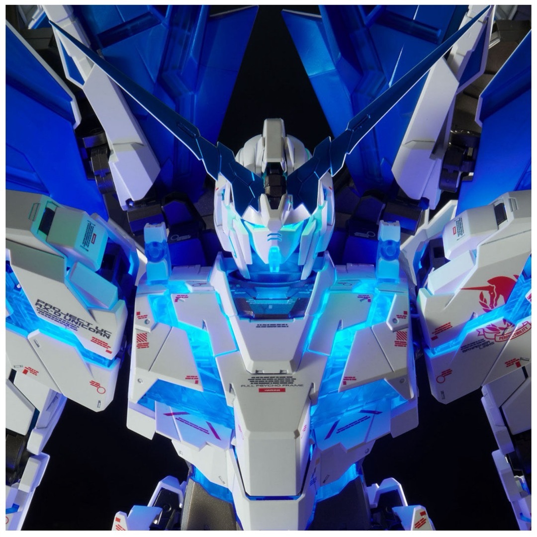 BANDAI(バンダイ)のPG 1/60 ユニコーンガンダム ペルフェクティビリティ エンタメ/ホビーのおもちゃ/ぬいぐるみ(模型/プラモデル)の商品写真