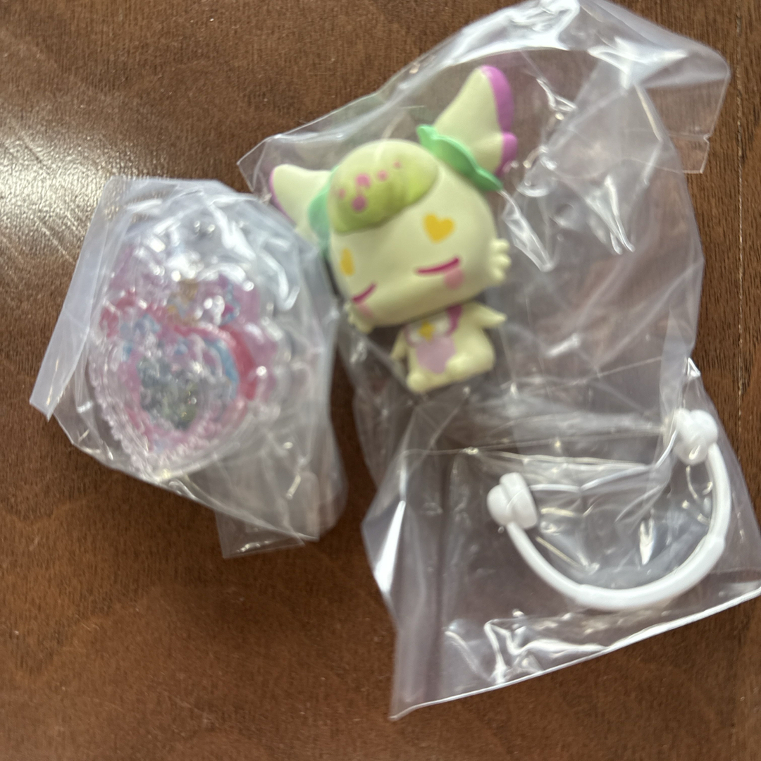 プリキュア ガチャガチャ エンタメ/ホビーのおもちゃ/ぬいぐるみ(キャラクターグッズ)の商品写真