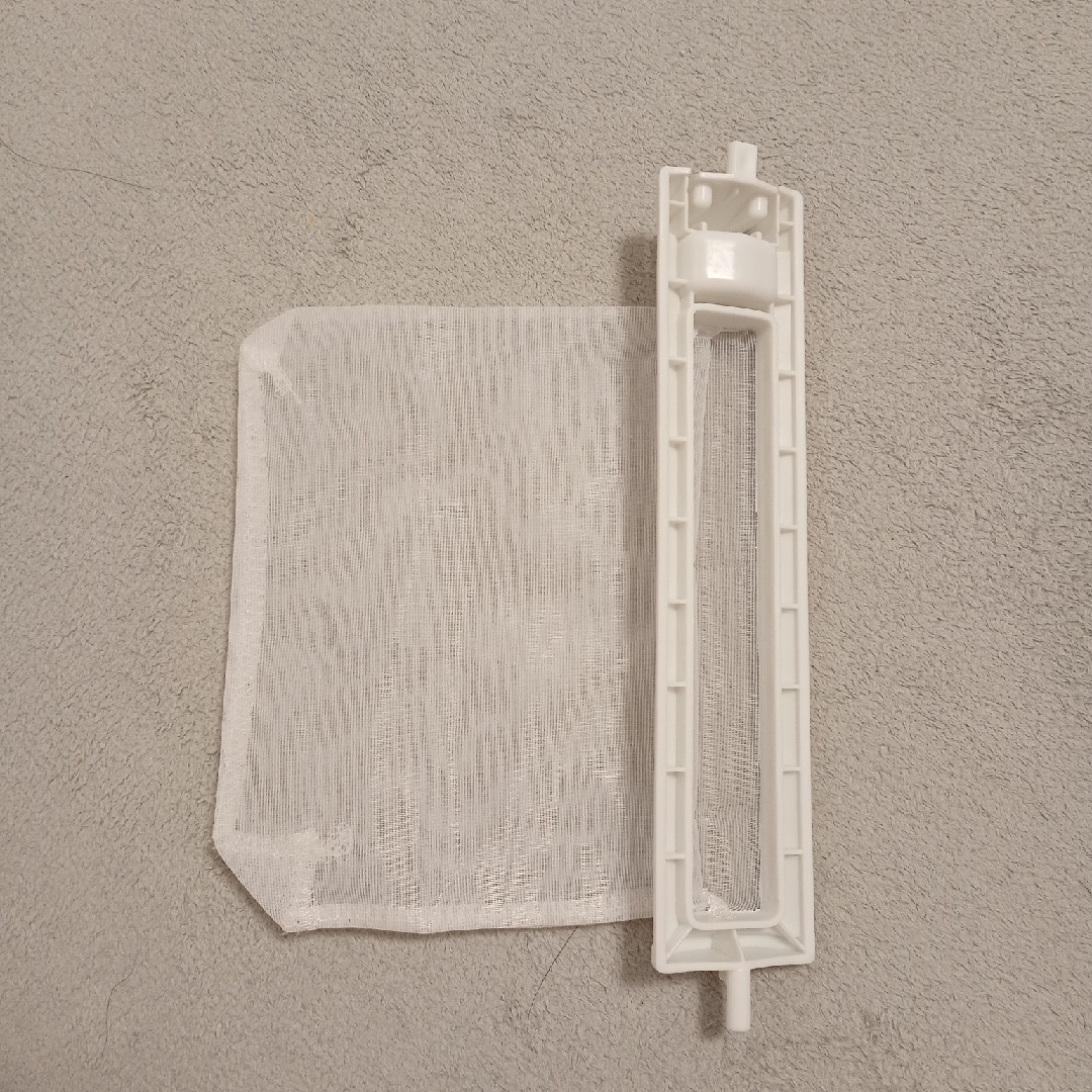 ES-LP1　ES-LP2　互換性品　シャープ　洗濯機　糸くずフィルター スマホ/家電/カメラの生活家電(洗濯機)の商品写真
