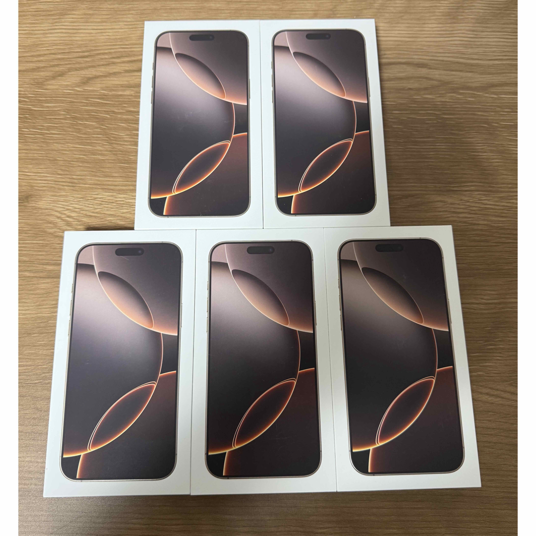 iPhone 16 Pro Max 256GB スマホ/家電/カメラのスマートフォン/携帯電話(スマートフォン本体)の商品写真