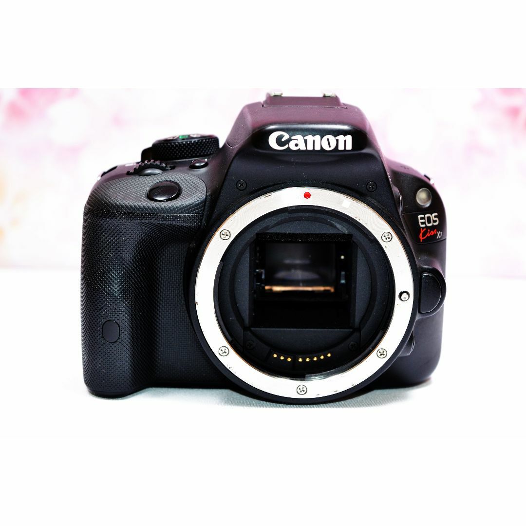 Canon(キヤノン)の❤美品❤初心者オススメ❤️スマホ転送OK❤️kiss X7❤届いてすぐに使える❤ スマホ/家電/カメラのカメラ(デジタル一眼)の商品写真