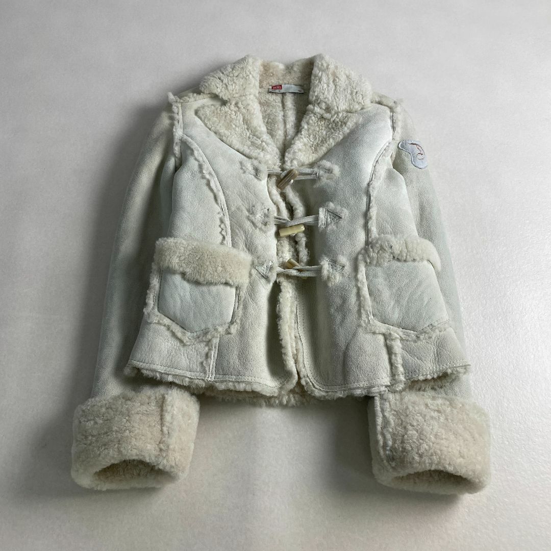 DIESEL - ディーゼル　ジャケット　DIESEL　ムートン　羊革　ロゴワッペン　クロップド丈