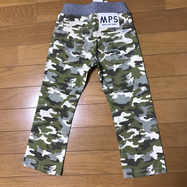 MPS(エムピーエス)のMPS 100㎝迷彩柄パンツ キッズ/ベビー/マタニティのキッズ服男の子用(90cm~)(パンツ/スパッツ)の商品写真