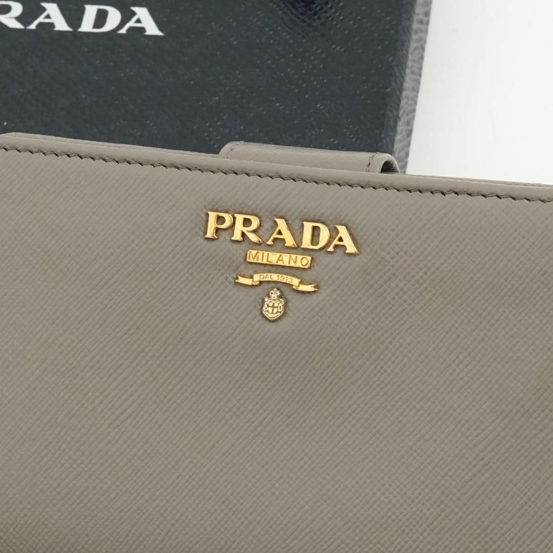 PRADA - ✨付属品完備✨ プラダ 二つ折り サフィアーノレザー