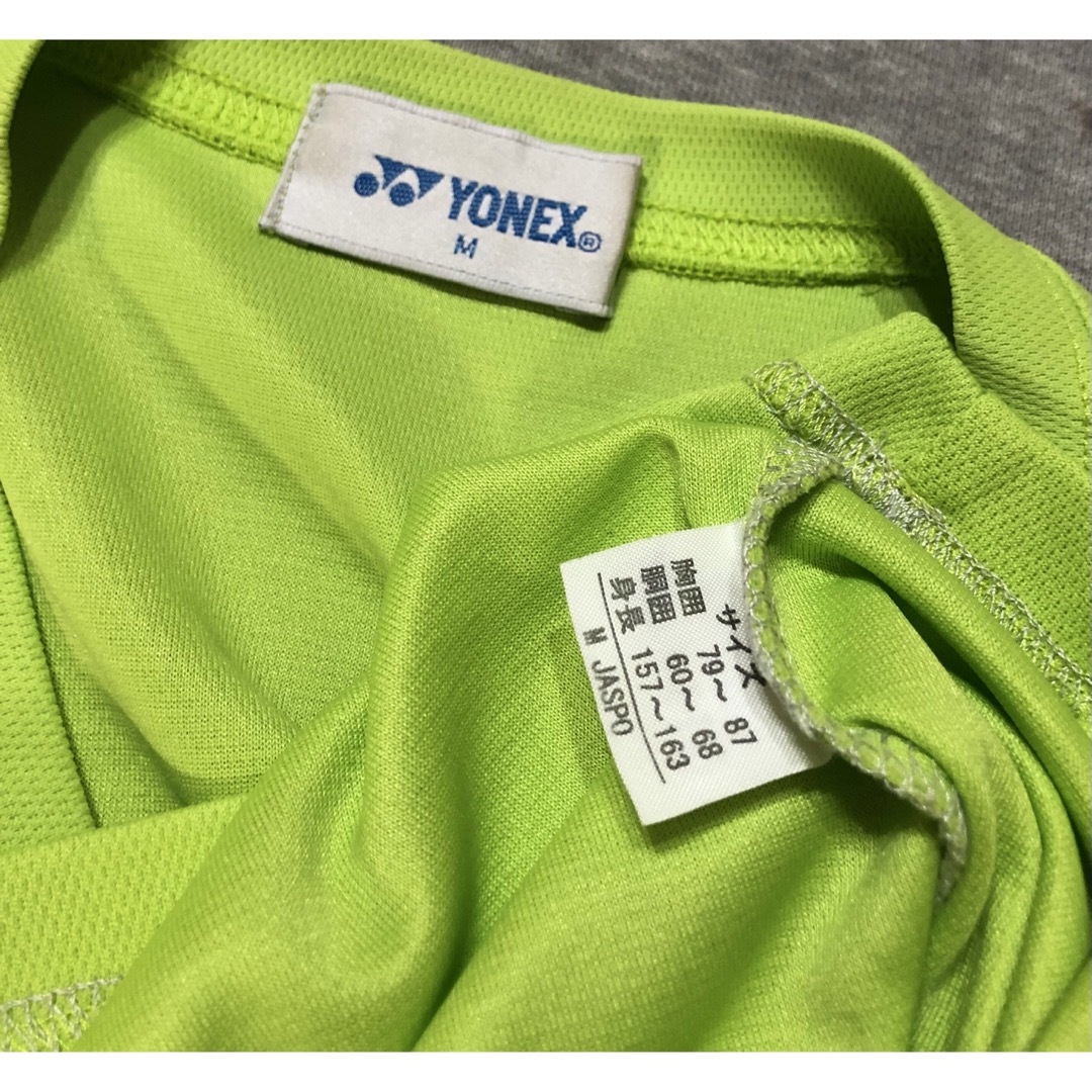 YONEX Mサイズ 添える