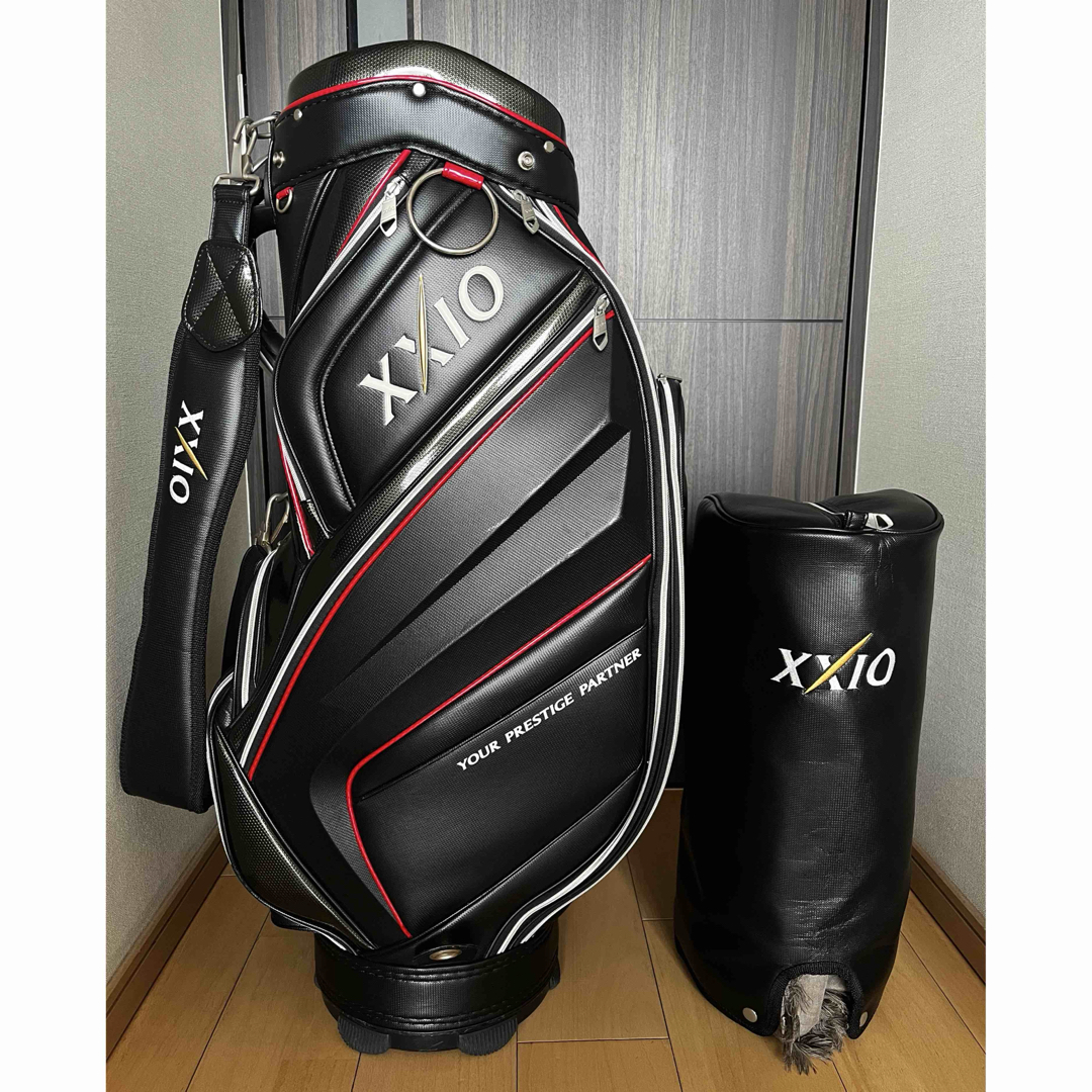 流行り の ブランド  専用 XXIO 黒 レザー調 スポーツモデル キャディバッグ ゼクシオ ゴルフバッグ・キャディバッグ