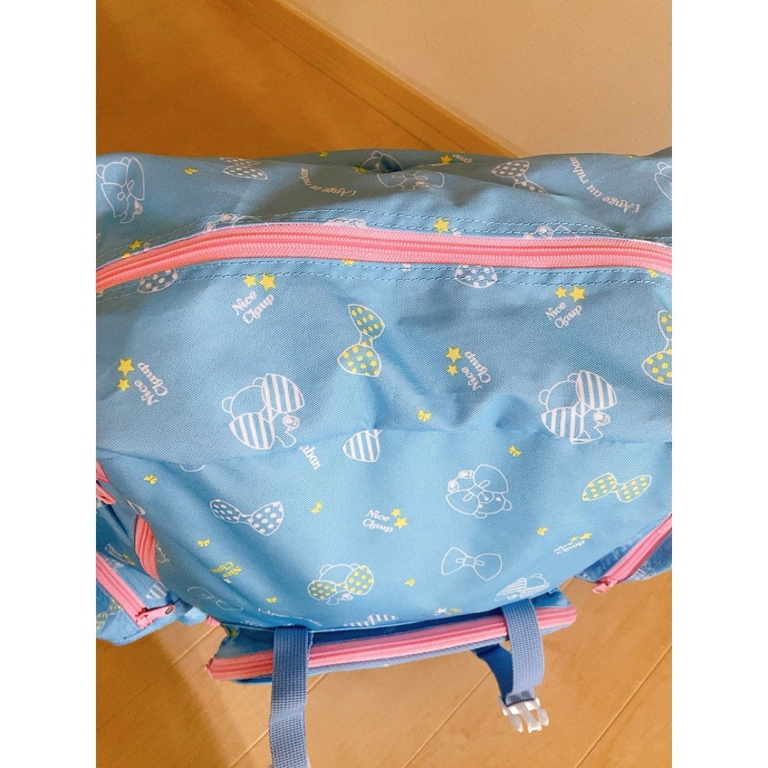 NICE CLAUP(ナイスクラップ)の超美品⭐︎NICE CLAUP 大容量　リュックサック キッズ/ベビー/マタニティのこども用バッグ(リュックサック)の商品写真