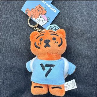 ボンボンイ ぬいぐるみ SEVENTEEN BONGBONGEE 寝そべり Lぬいぐるみ｜プライズ・くじ