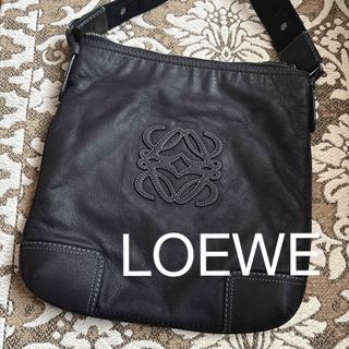 ロエベ(LOEWE)の値下げ中　極美品　ロエベ　ショルダーバッグ　牛革　ヌバックレザー　ブラック(ショルダーバッグ)