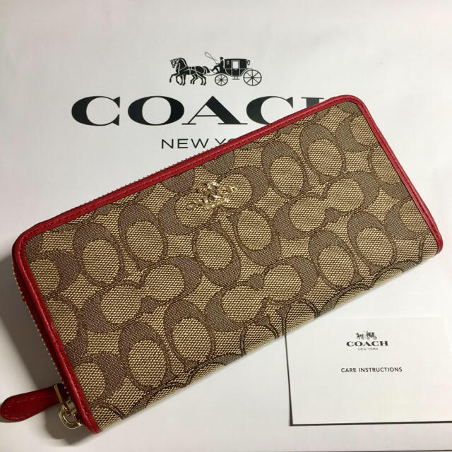 COACH(コーチ)のCOACH☆長財布 カーキ×レッド レディースのファッション小物(財布)の商品写真