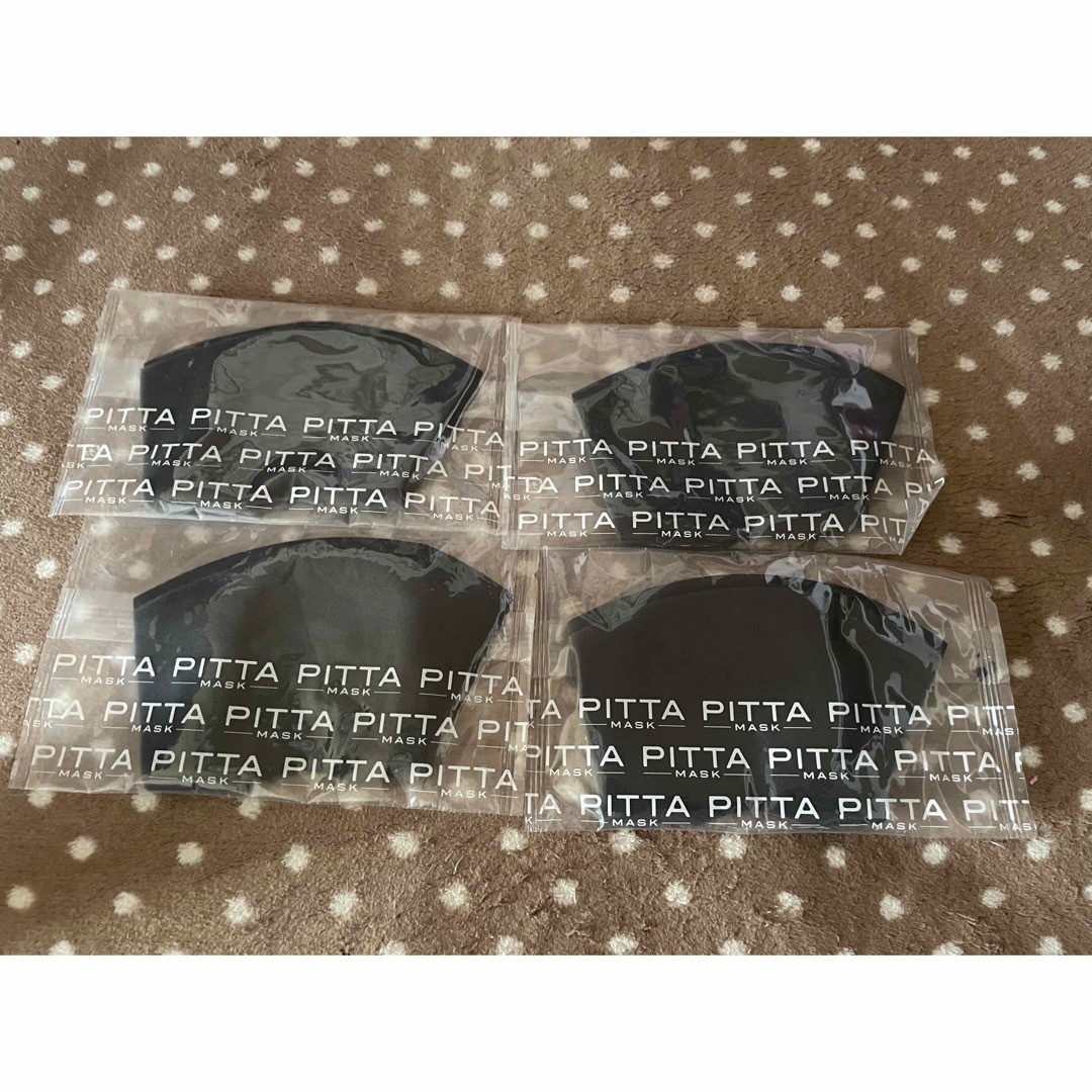 PITTA マスク ブラック×4 インテリア/住まい/日用品の日用品/生活雑貨/旅行(日用品/生活雑貨)の商品写真
