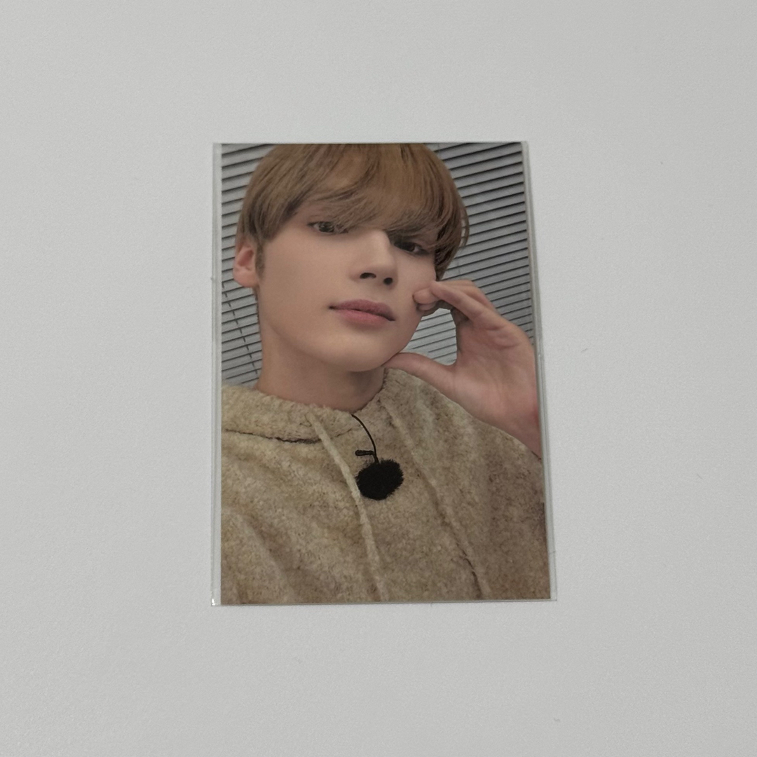 TOMORROW X TOGETHER(トゥモローバイトゥギャザー)のtxt ヒュニンカイ トレカ エンタメ/ホビーのCD(K-POP/アジア)の商品写真