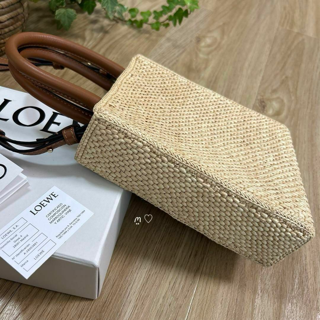 LOEWE ストロー かごバッグ