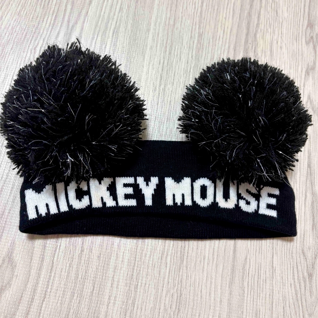 Disney(ディズニー)のミッキーマウス ポンポンカチューシャ エンタメ/ホビーのおもちゃ/ぬいぐるみ(キャラクターグッズ)の商品写真
