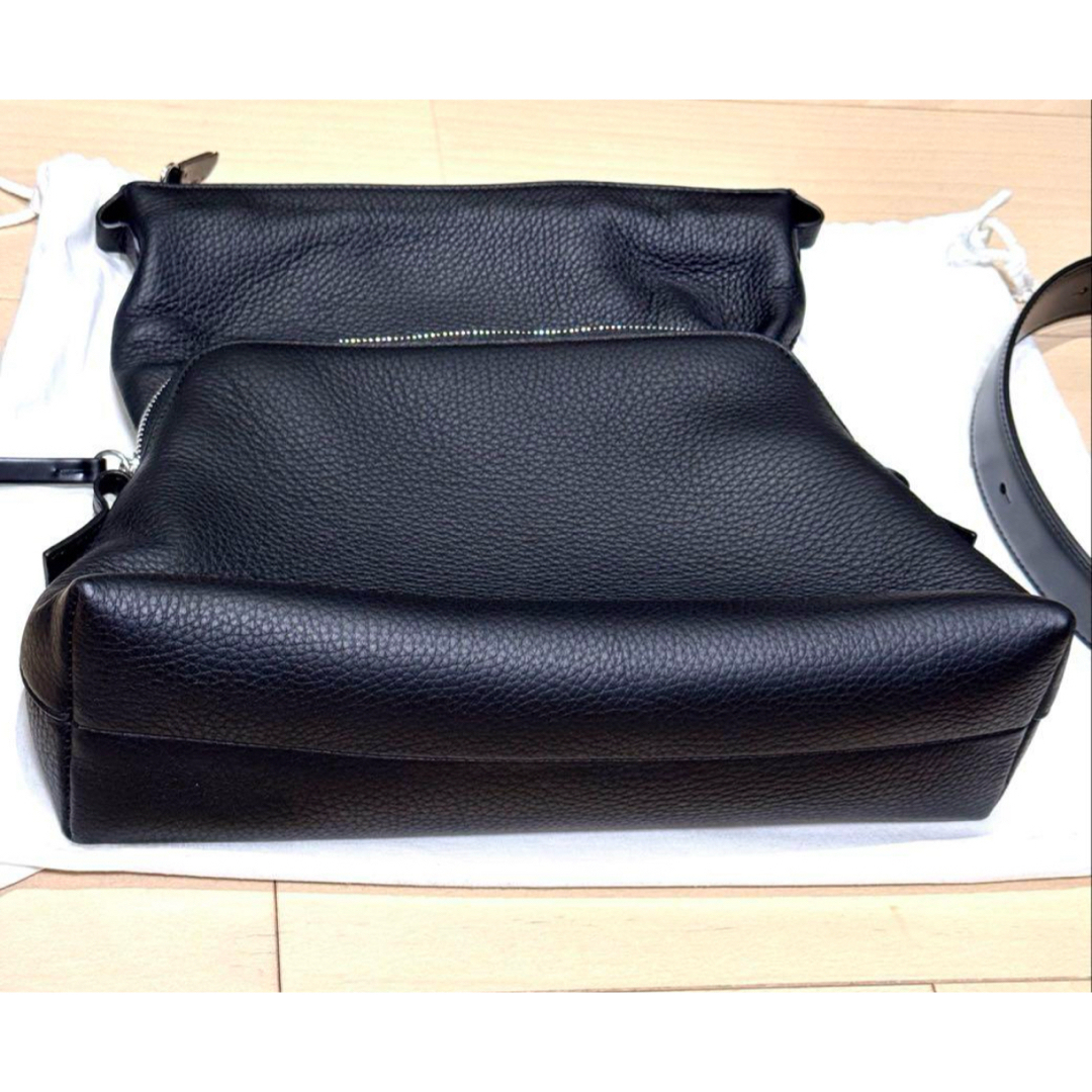Maison Margiela（旧Maison Martin Margiela）(メゾンマルジェラ)の新品同様 Maison Margiela 5AC ショルダーバッグ メンズのバッグ(ショルダーバッグ)の商品写真