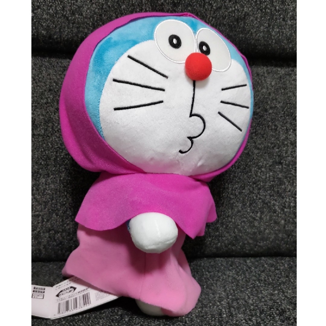 SEGA FAVE(セガフェイブ)のドラえもん　のび太の絵世界物語　ぬいぐるみマスコット（ドラえもん）新品　未使用 エンタメ/ホビーのおもちゃ/ぬいぐるみ(キャラクターグッズ)の商品写真