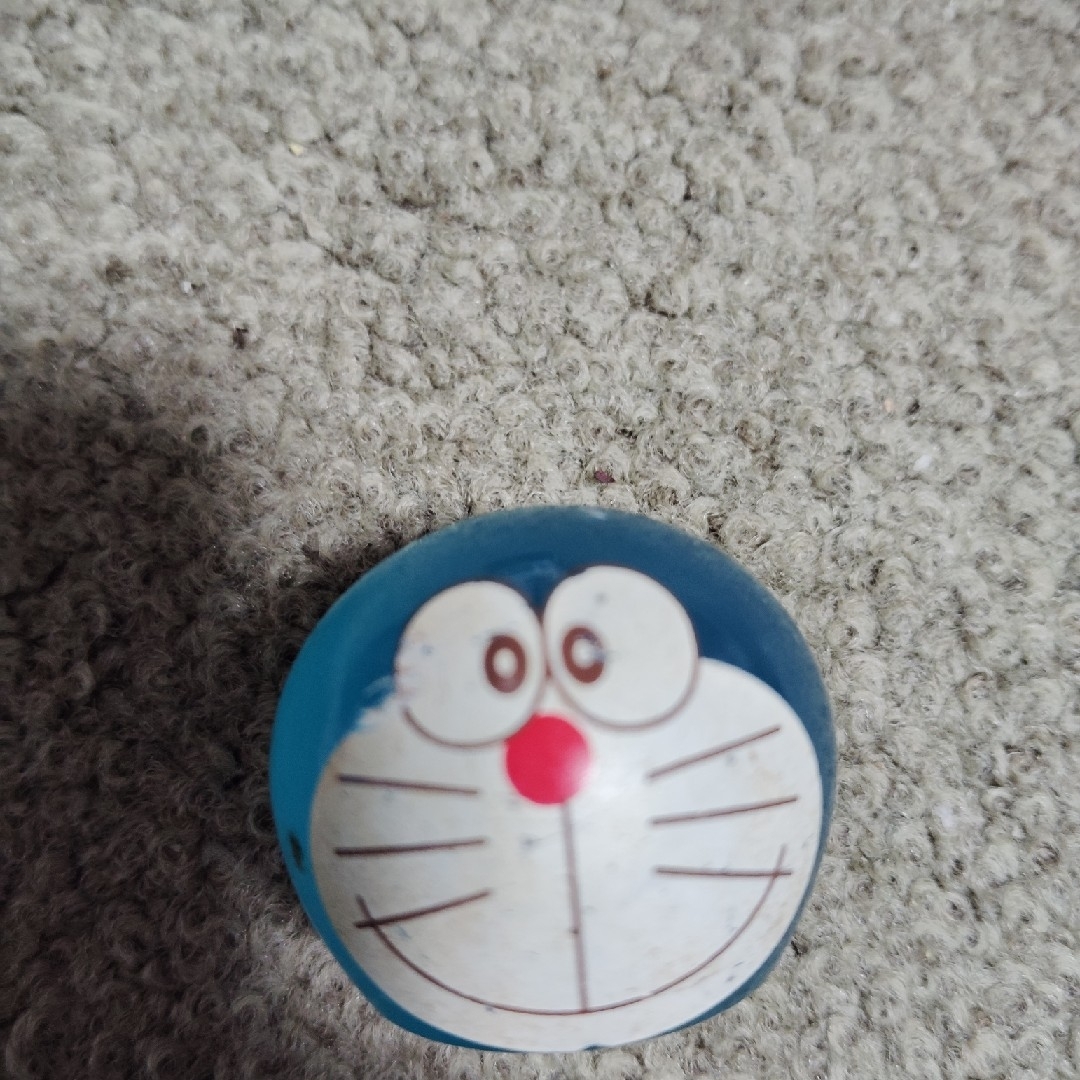 ドラえもん置物 エンタメ/ホビーのおもちゃ/ぬいぐるみ(キャラクターグッズ)の商品写真